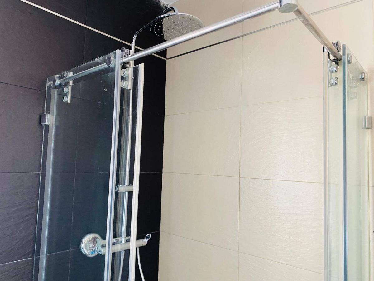 Soho Amplio Apartamento En El Centro De La Málaga Eksteriør billede